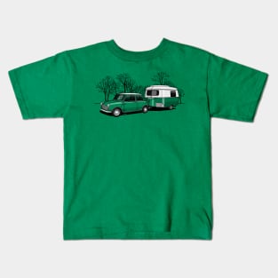 The cute small car and caravan to enjoy vacation Kids T-Shirt